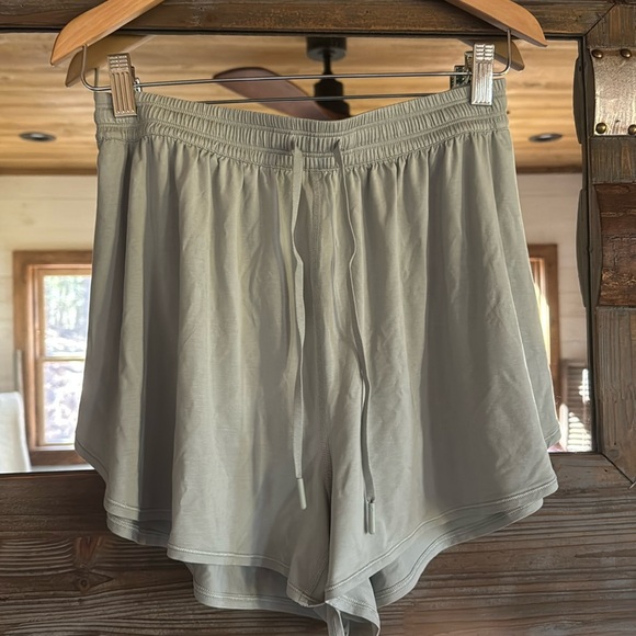 Great condition lululemon Modal Shorts. Size 8. Eucalyptus color - Picture 1 of 4